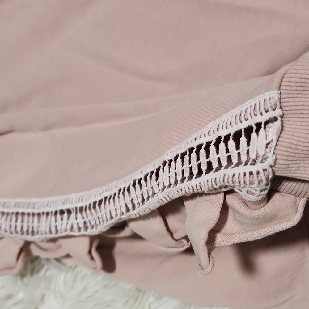 Junie Ruffle Sweatshirt- XS - Picture 2 of 8